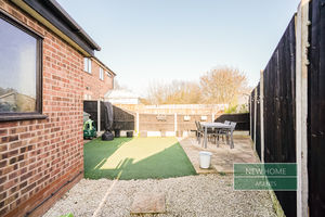 Photo 19- click for photo gallery